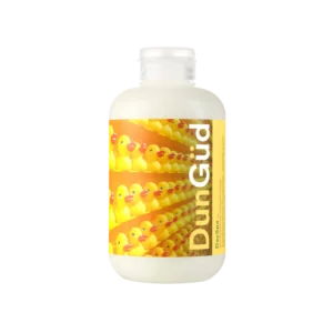 Fles DunGüd Day Spa Conditioner met een etiket vol gele rubberen eendjes.
