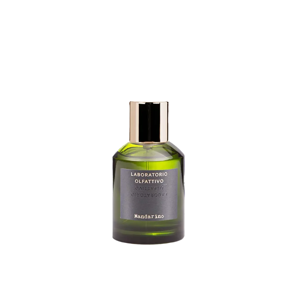 Groene parfumfles van Laboratorio Olfattivo met de geurnaam Mandarino.